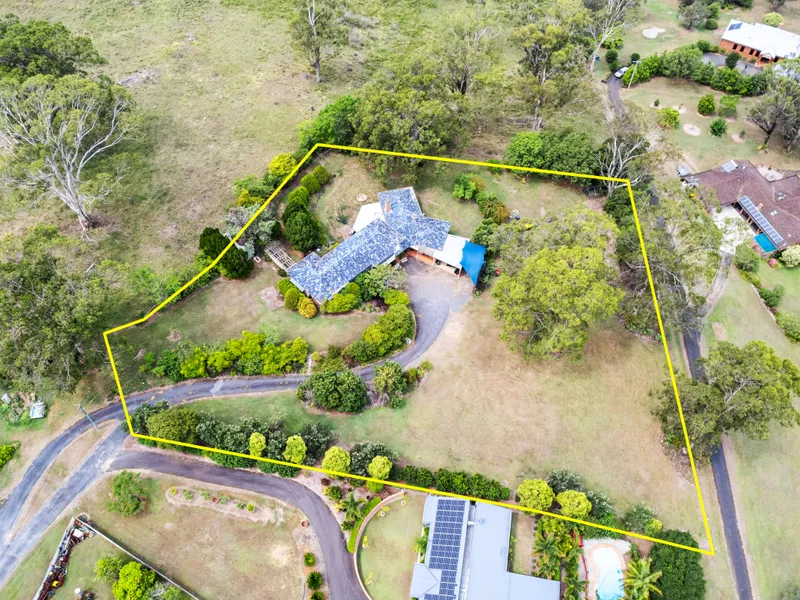 PRESTIGE LOCATION - HUGE HOME - OVER 1.5 ACRE BLOCK