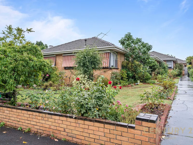 Renovated And Private Rear Villa In The Heart Of Balwyn!