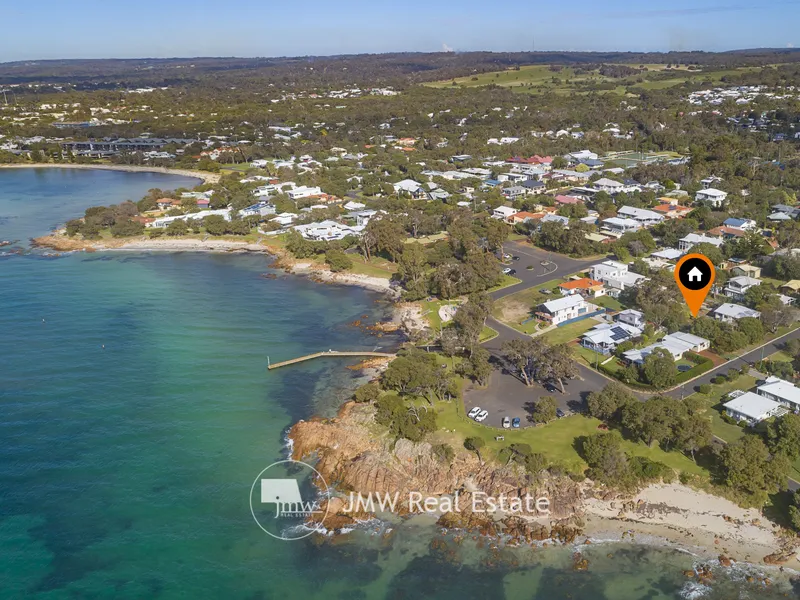 ONCE IN A LIFETIME LOCATION!