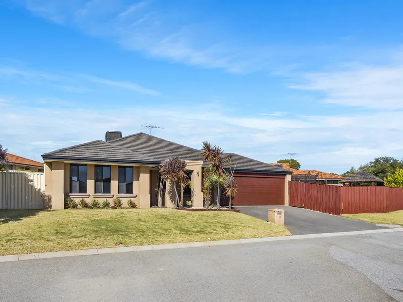 Explore this Sommerville Waters Estate Opportunity !