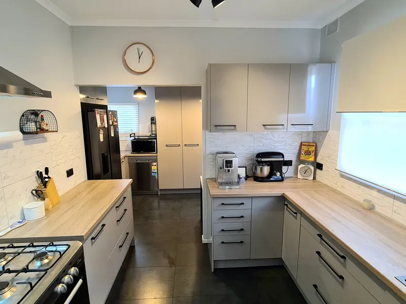 Newly Renovated, Stunning 3 bedroom home.