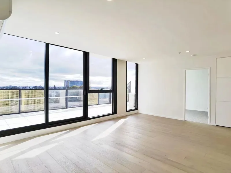 Oros Oakleigh Three Bedroom for rent