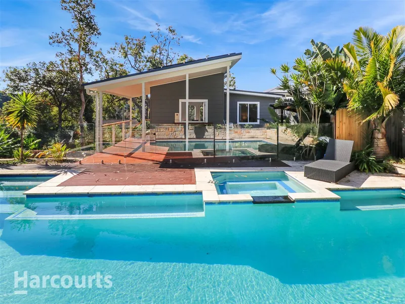 Brand New | Walk To Beach!