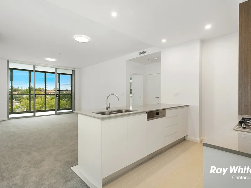 Charles Bank 2 Bedroom Apartment