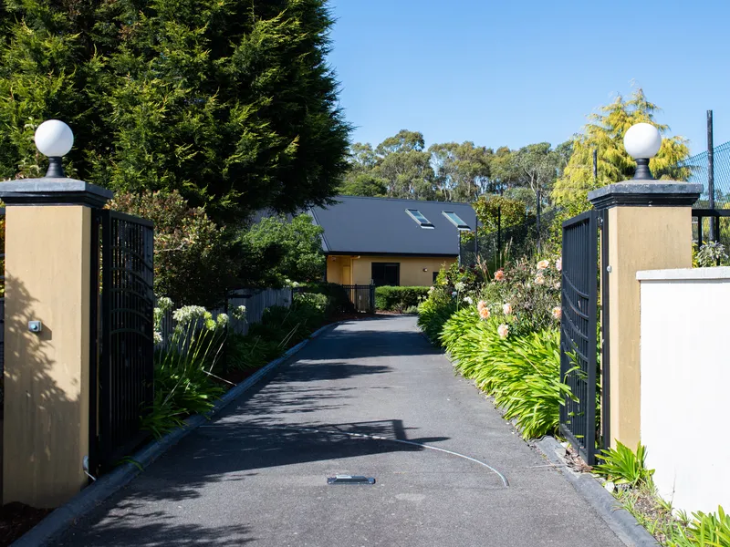 Idyllic, private family home.