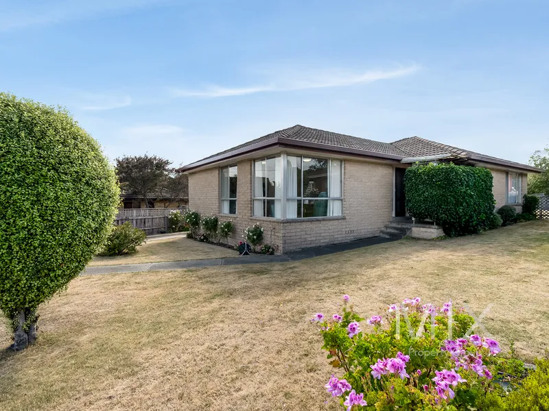 Convenience, low maintenance and homely