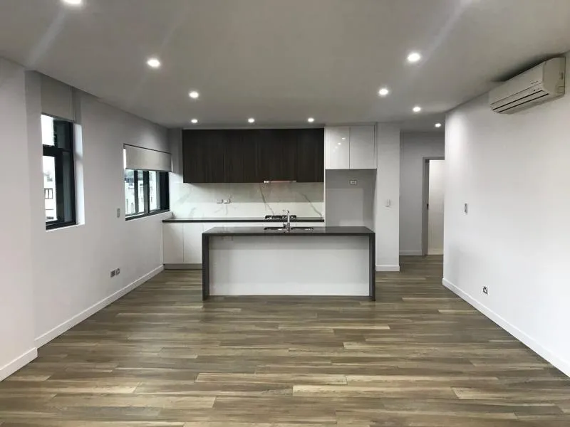 Renovated 2 Bedroom Apartment!