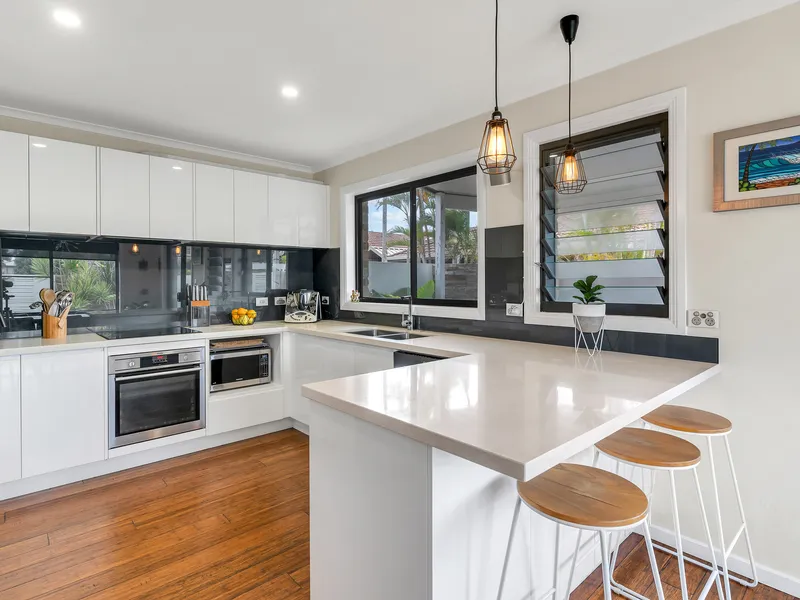 Modern townhouse in beachside locale