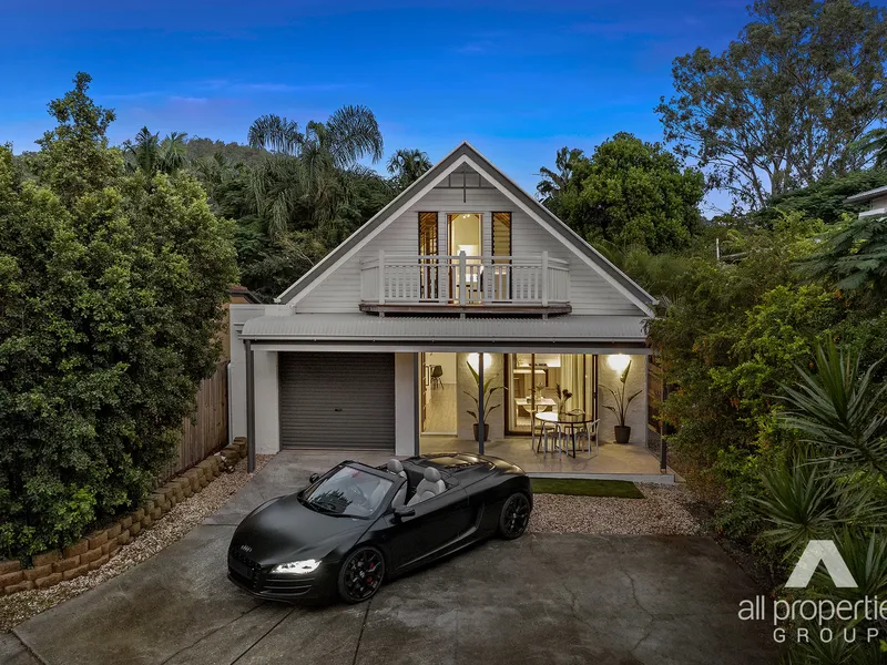 FULLY RENOVATED INSIDE LIKE BRAND NEW!