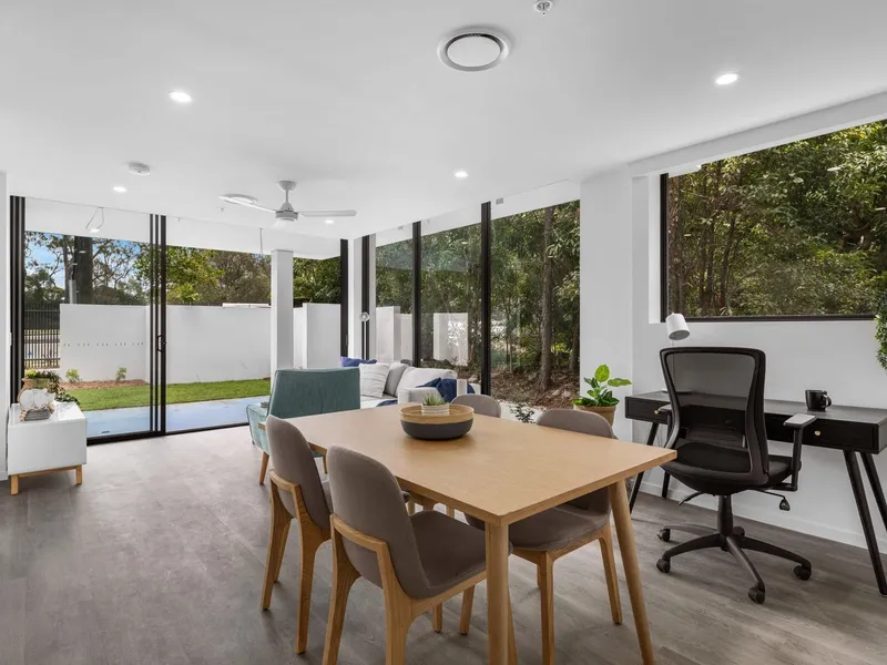 WOODTREE RESIDENCE - EX DISPLAY HOME