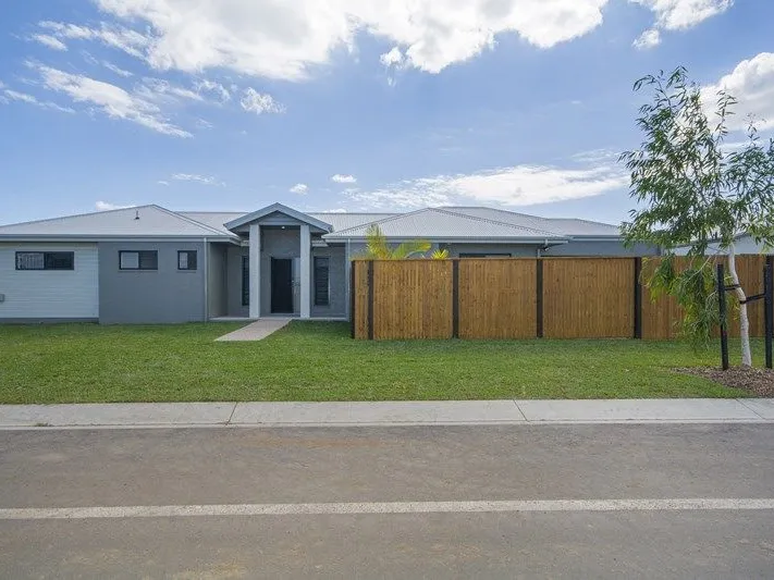 INVESTORS! GUARANTEED RENTAL INCOME FROM DHA UNTIL 2024 + 3 YEAR OPTION.