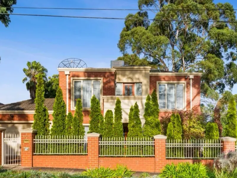 5 Bedroom Family Home in Central Doncaster