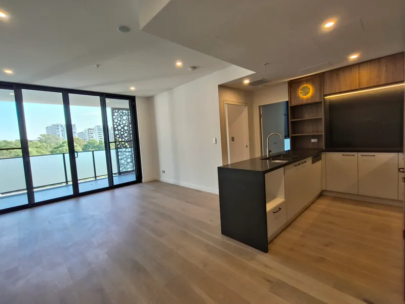 Exquisite, Breathtaking Brand-new Apartment Is Now Available!