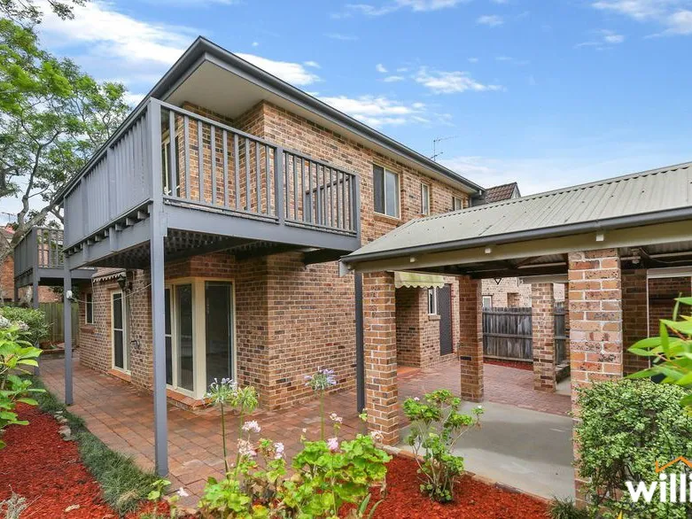 SPACIOUS FOUR BEDROOM TOWNHOUSE