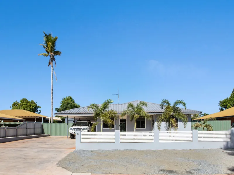 Room for the cars, boat, caravan and more!