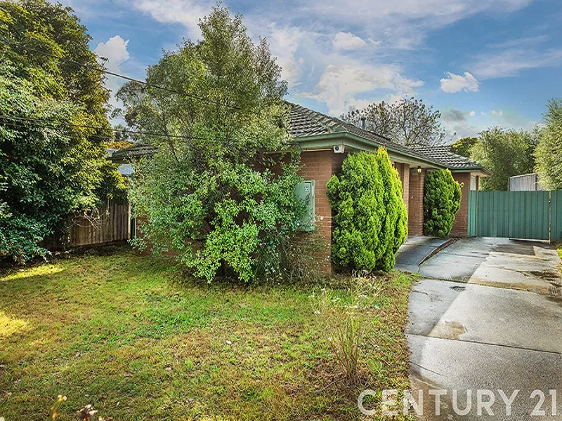 A court located home with great development potential (STCA) 