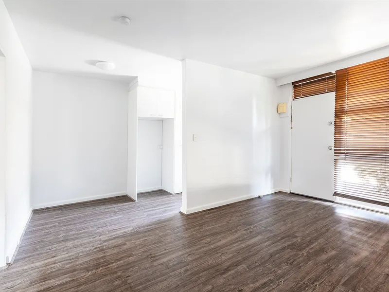 A Ray of Sunshine on Rosedale Ave