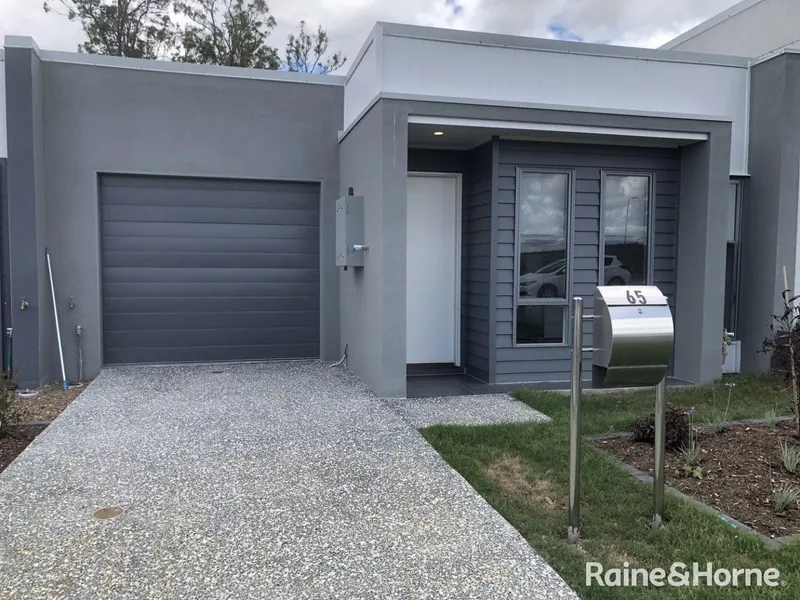 Modern Home Ready For New Tenants! 