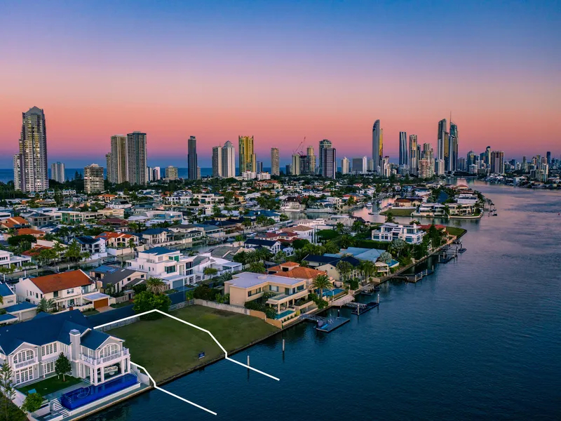 Exclusive and Enviable Opportunity: 911m2 Main River Blank Canvas 