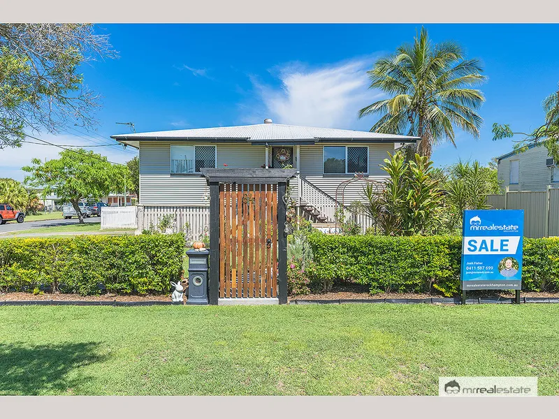Classic Queenslander Charm With Designer Style And Luxury