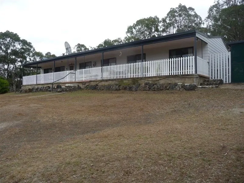 5 BEDROOM FAMILY HOME ON 19 ACRES