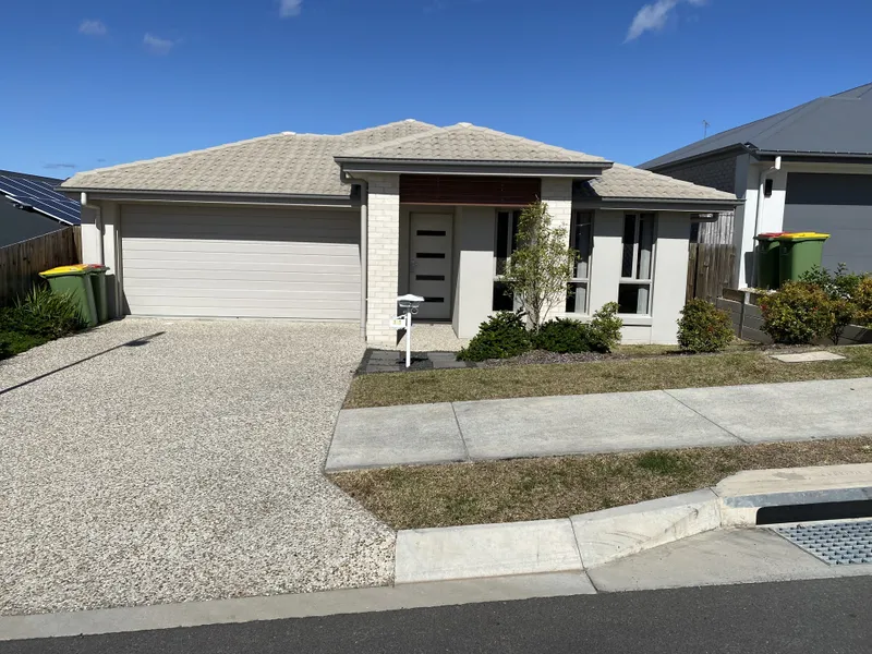 GREAT FAMILY HOME !!!!