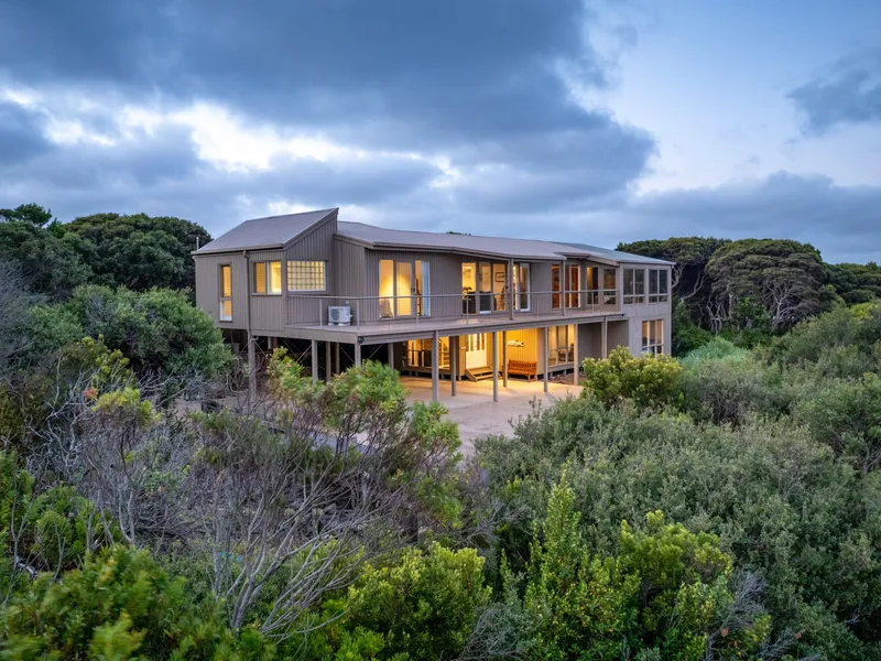 Rye Oceanside 5305m2 approx landholding with tennis court