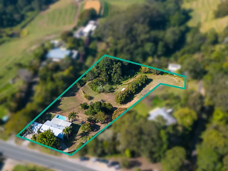 Character-Filled Home With Sensational Views Of The Coast