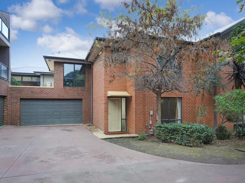 Comfort & Convenience, in a great location