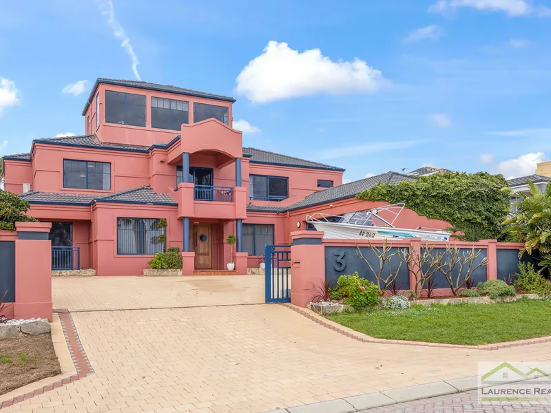 PRESTIGIOUS, SENSATIONAL & UNIQUE LOCATION