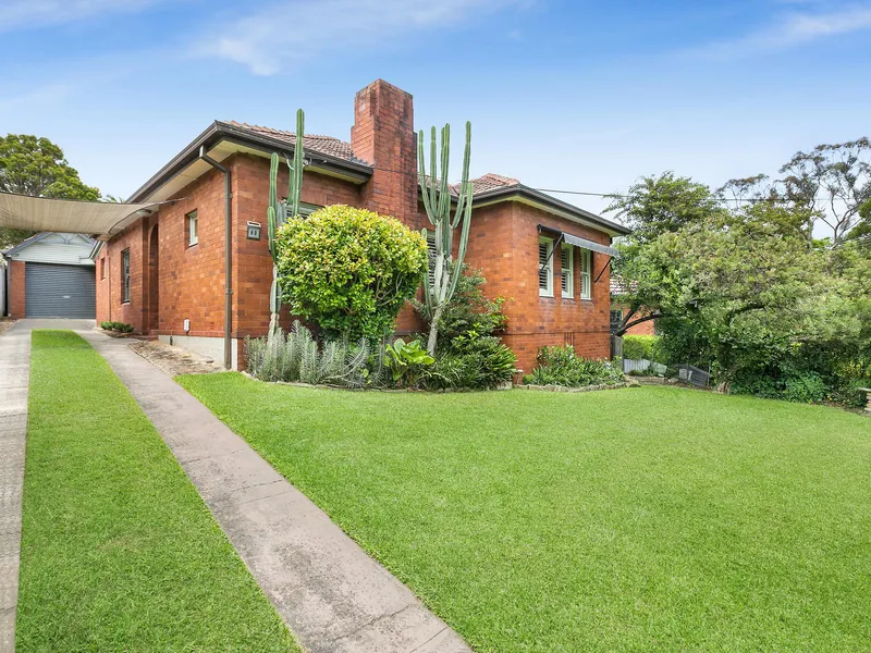 Double brick family home in a blue ribbon location