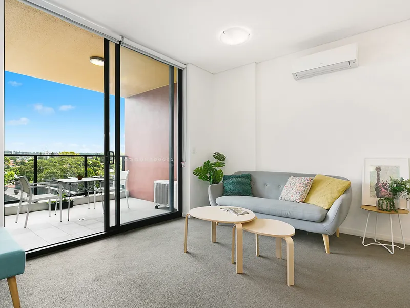 Stylish modern apartment moments to conveniences