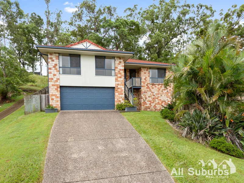 Great outlook with Street Appeal 