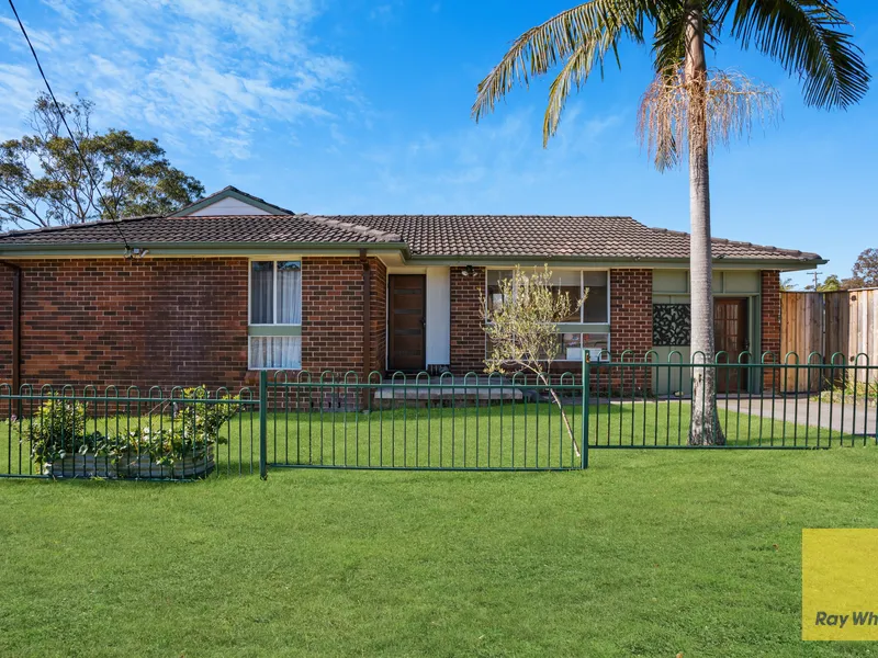 Quality Brick & Tile 3 Bedroom Home + Studio on Large Corner Block