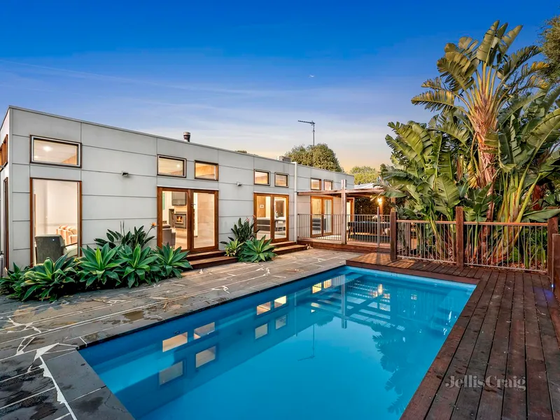 Perfect family home with complete coastal charm