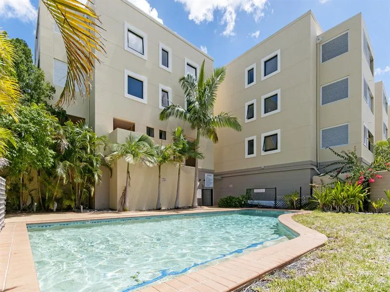 Apartment in Great Location Available