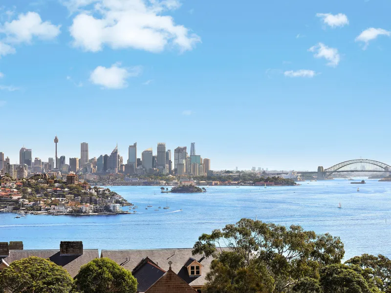 French Provincial Top Floor To Bedroom