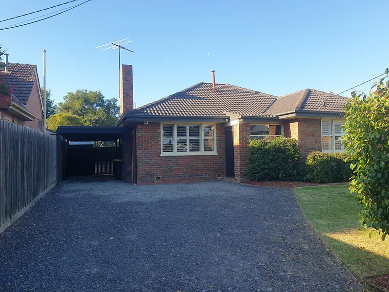 3 bedroom plus study Period Home