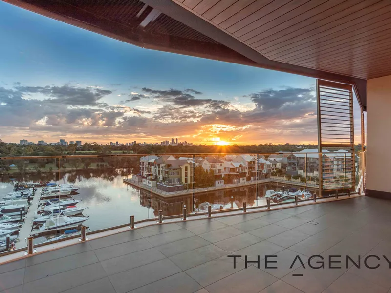 CITY & RIVER VIEWS!!