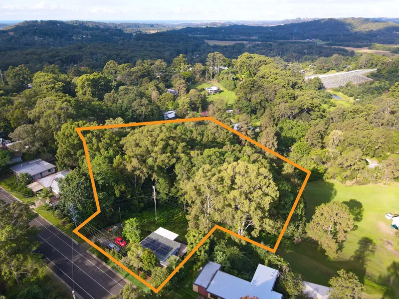 Cosy home on 2 acres with scenic views