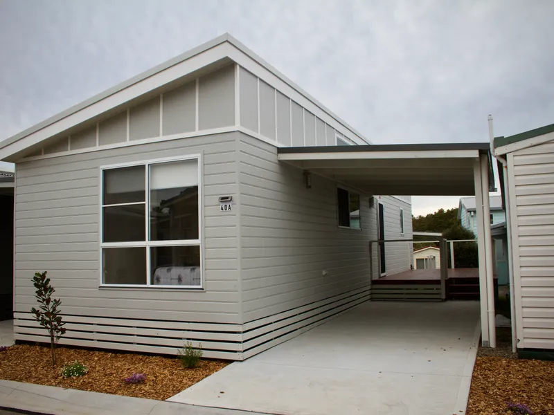 Brand new and beachside Redhead