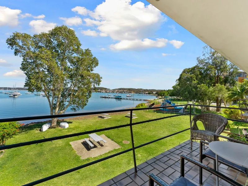 SIT ON THE BALCONY AND FEEL LIKE YOU'RE ON HOLIDAYS ALL YEAR ROUND