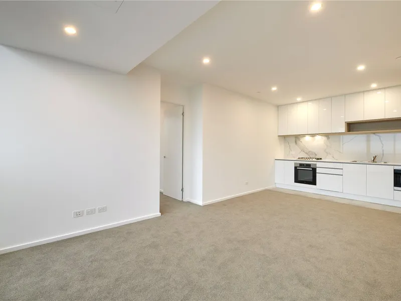 Spacious 2 bedroom floorplan with high end finishes and an amazing location