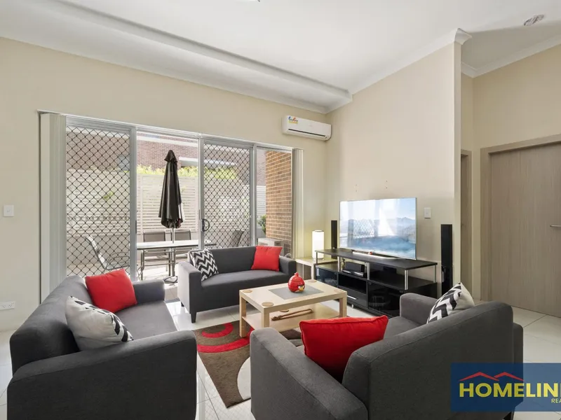 Quiet ground floor apartment perfect for entertaining