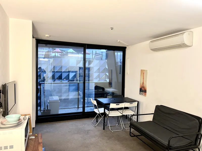 FURNISHED CITY PAD IN TOP LOCATION