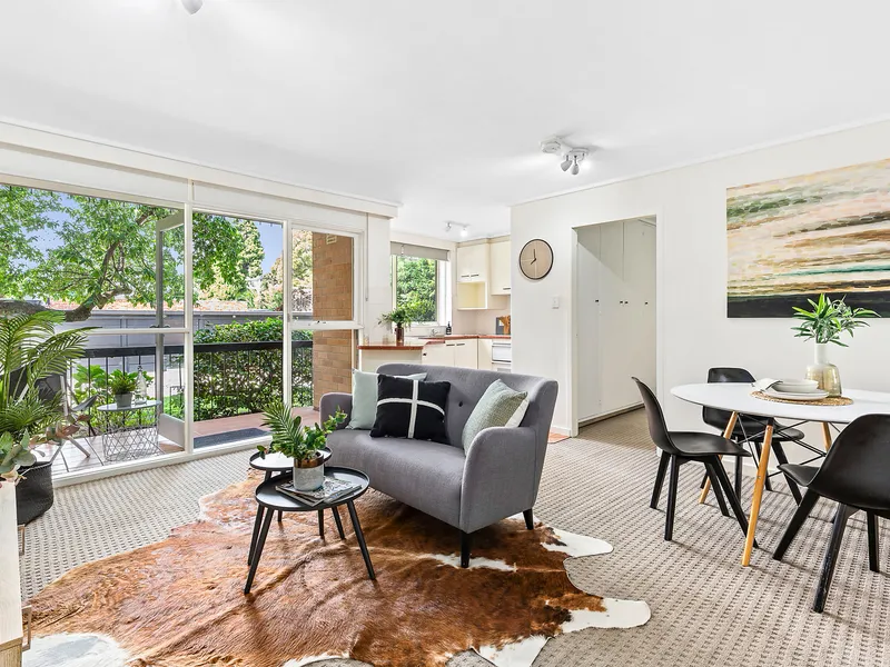 Stylish Step into Premier Armadale