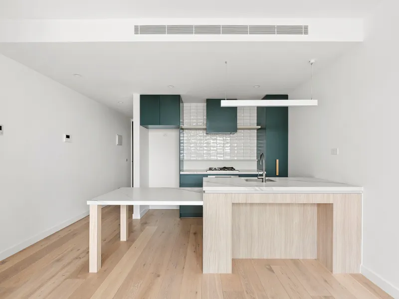 City Views and Great Location