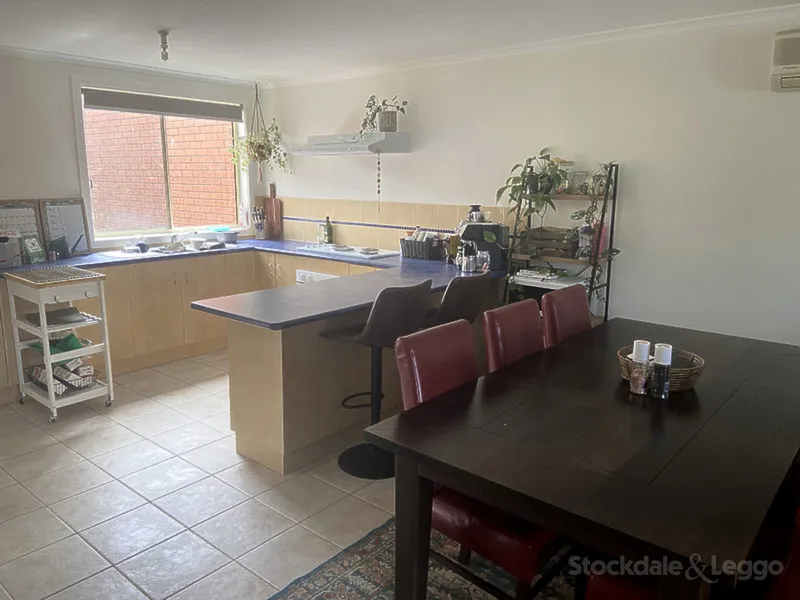 LOW MAINTENANCE TOWN HOUSE