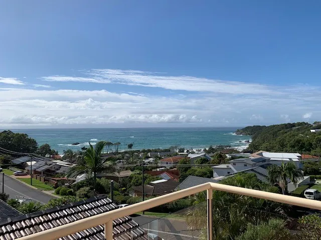 LARGE HOME WITH POOL AND OCEAN VIEWS