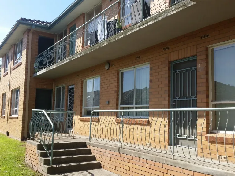 ONE BEDROOM APARTMENT CLOSE TO TRANSPORT! | HODGES CAULFIELD